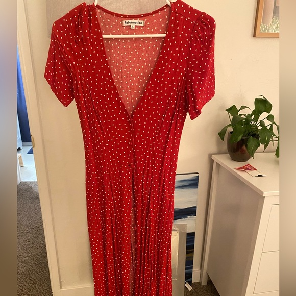 Reformation Locklin Red Polka Dot Midi dress 0 - Picture 3 of 3